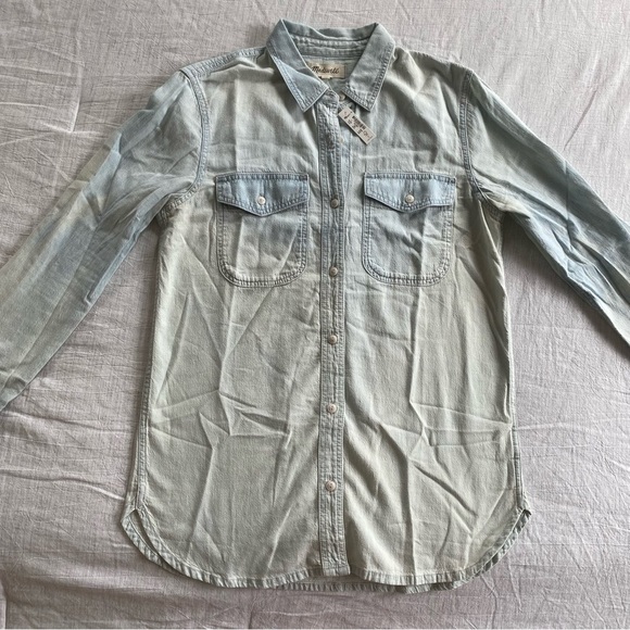 Madewell Denim Shirt Jacket Button Down Lightweight Cotton Small Light Wash NWT - Picture 4 of 14